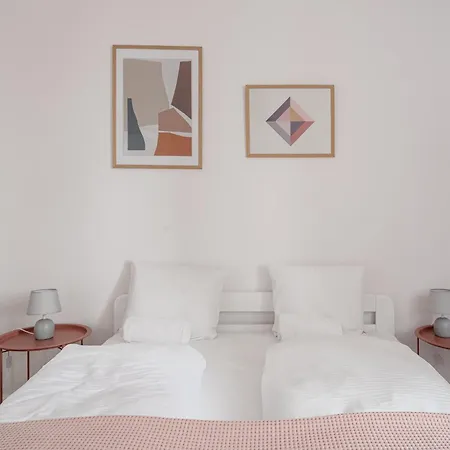 Rentplanet - Cybulskiego * Wroclaw